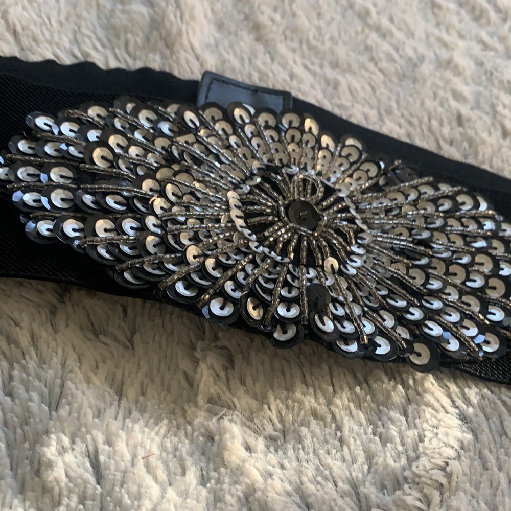 Belt - Picture 2 of 5